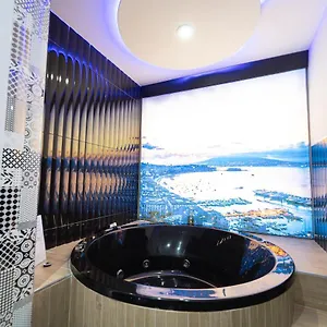 *** Gasthof Al Campanile H Centro, By Clapa Group Italien